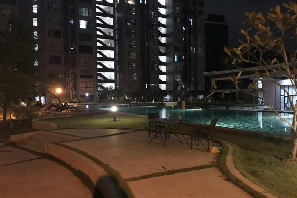 Hb1512- Hyve Studio Unit, Lake View, Cyberjaya, Free Wi-Fi, Free Parking, Netflix,Pool, 3038 Exteriér fotografie